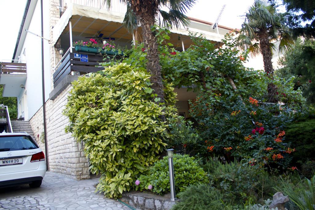 Apartment Koka, Sandy Beach Crikvenica Exterior foto
